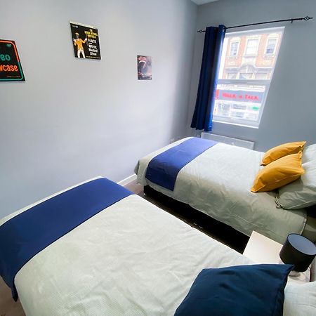Modern 1 Bedroom Flat In Wood Green London Exterior foto